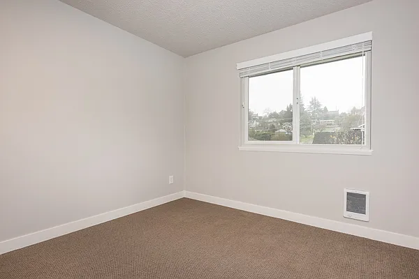D14 Apartments — Photo 25