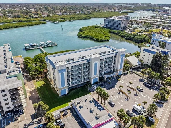 19519 Gulf Blvd #202, Indian Shores, FL 33785