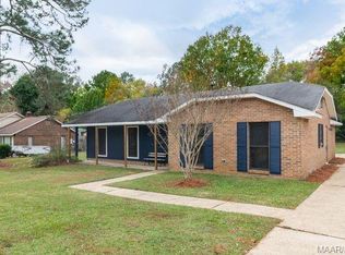 6745 Sanders Dr, Elmore, AL 36025
