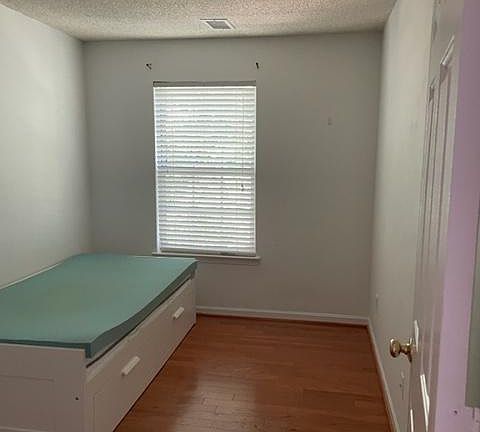 5th image of 12101 Green Ledge Ct APT 302