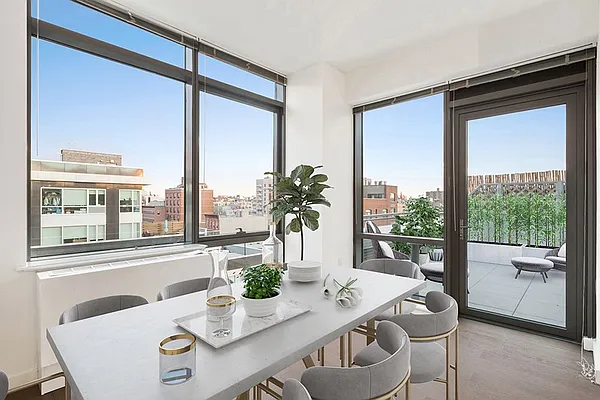 Rented by Greystar | media 5