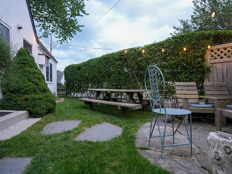 11 S Emden Rd — Photo 42