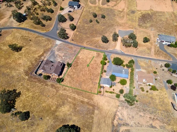 2798 Quail Hill Road, Copperopolis, CA 95228