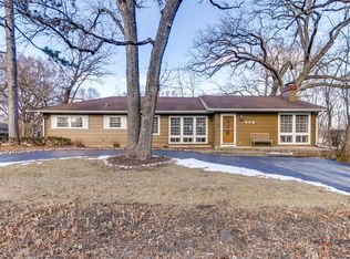 508 W Creekwood Dr, Palatine, IL 60074