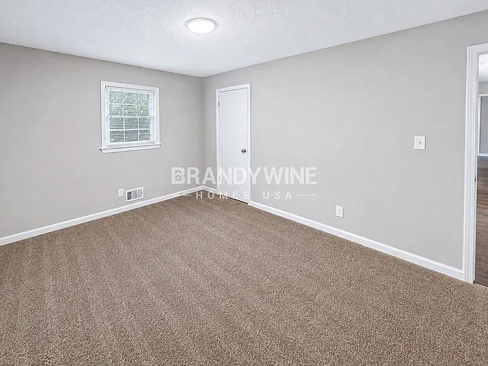 1044 Baker Ln — Photo 14