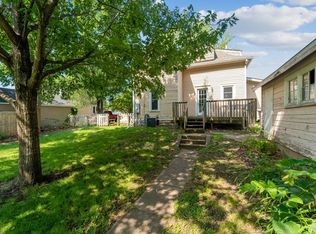 1822 Franklin St, Cedar Falls, IA 50613