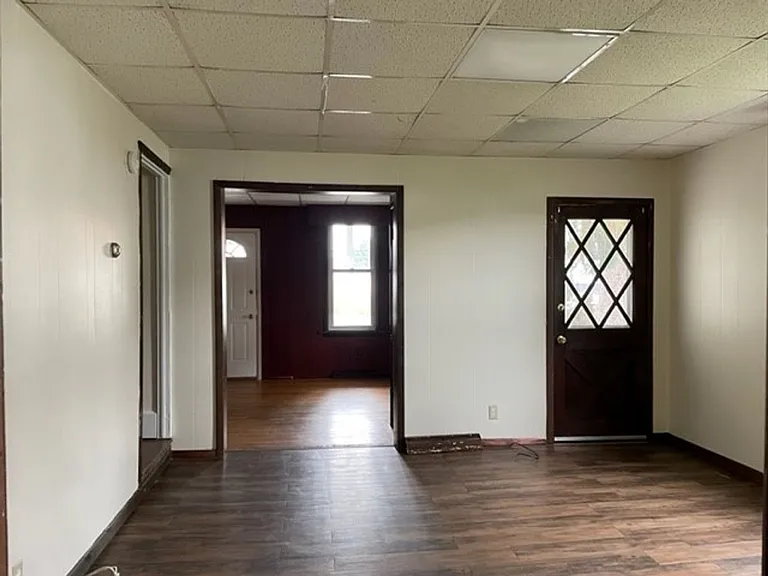 2717 Butler St — Photo 5