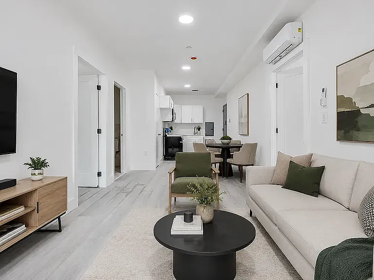 431 Warwick St #2B — Photo 1