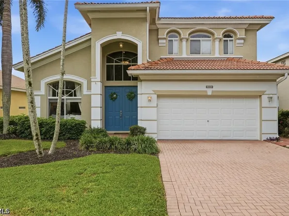 3565 Malagrotta Cir, Cape Coral, FL 33909