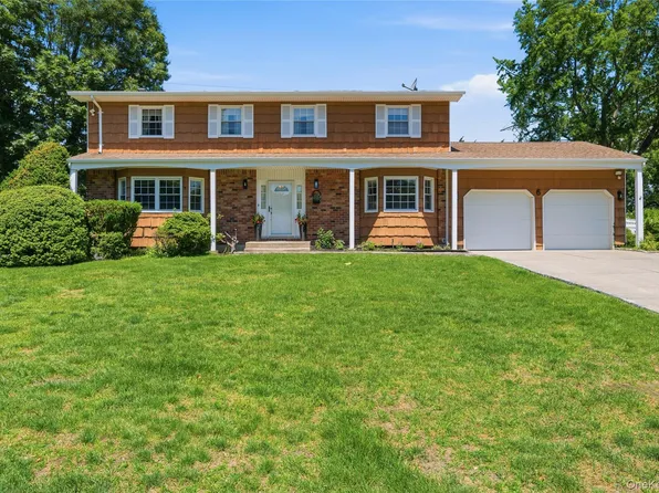 6 Carol Court, East Setauket, NY 11733