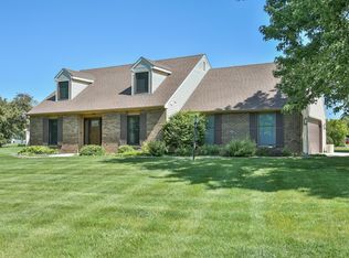 4435 Aboite Lake Dr, Fort Wayne, IN 46804