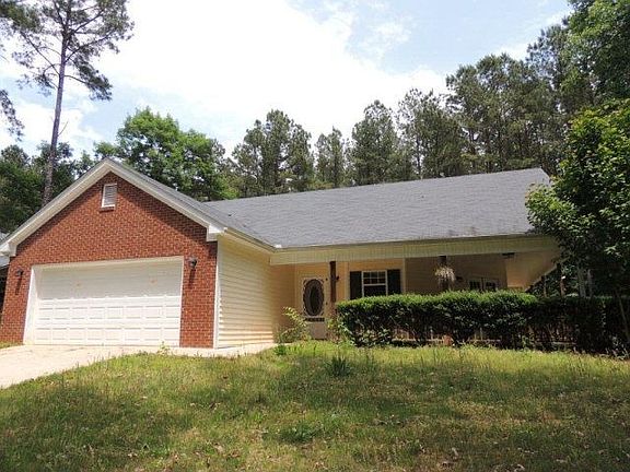 2nd image of 304 E River Bend Dr