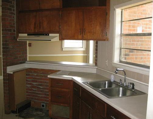3rd image of 103 Vicksburg Ct