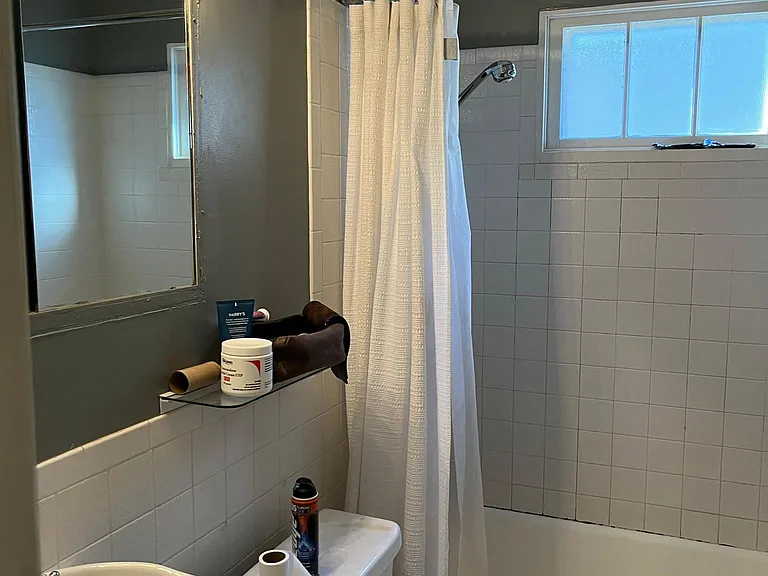 808 S Gray St — Photo 10