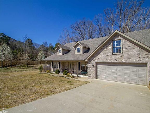 3rd image of 3301 Garden Club Dr