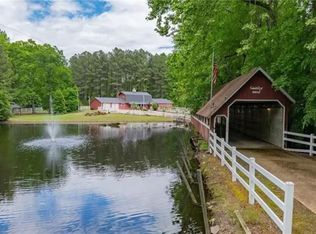 1058 Pine Log Rd, Skippers, VA 23879