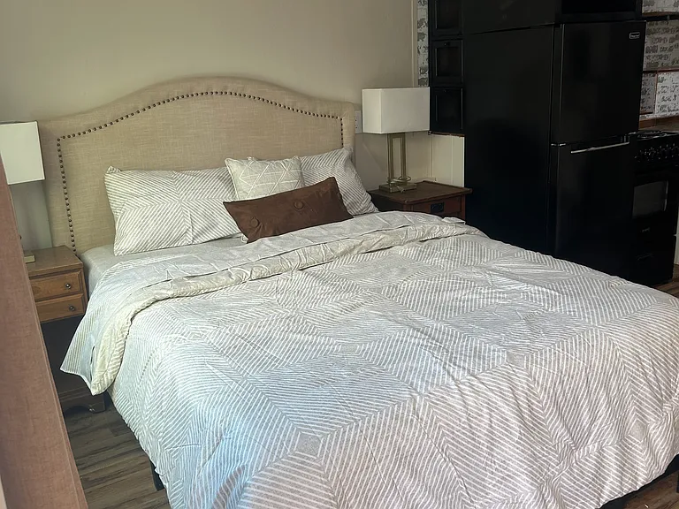 1104 Riverview Dr #2 — Photo 5