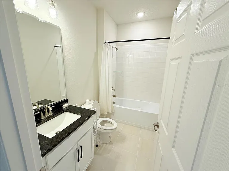 237 Station Ln — Photo 8