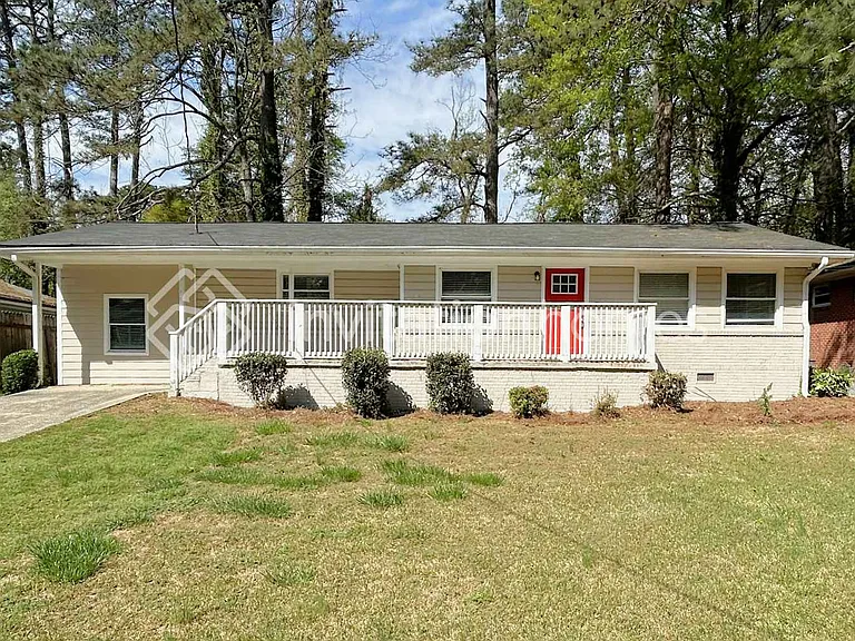 1873 Shamrock Dr — Photo 1