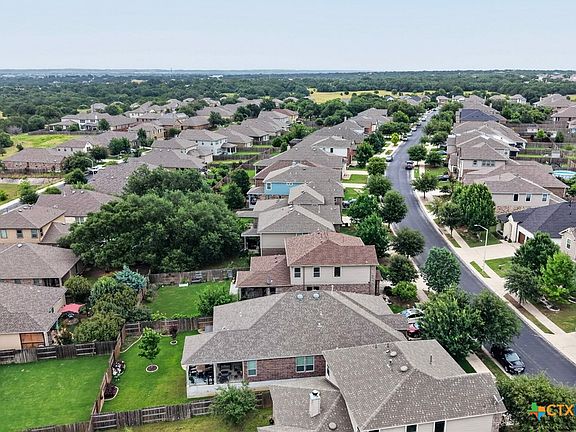 4th image of 429 Sheepshank Dr