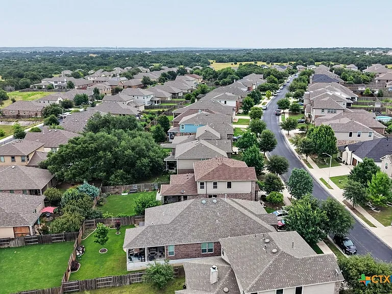 429 Sheepshank Dr — Photo 4