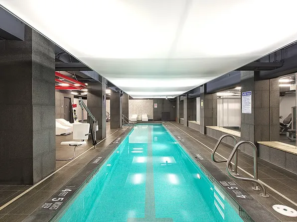 666 West End Avenue image 14 of 22