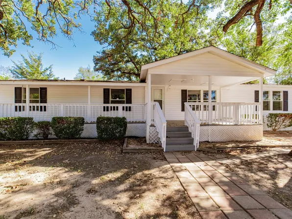 204 Rs County Rd, Pt, TX 75472