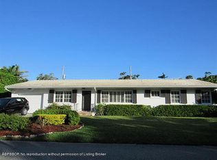 223 Monterey Rd, Palm Beach, FL 33480