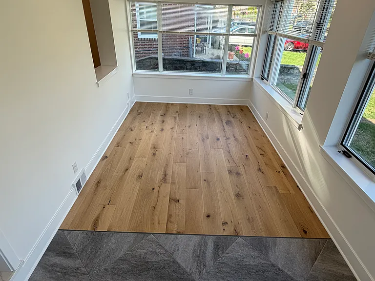 1711 Robinson Ave — Photo 4