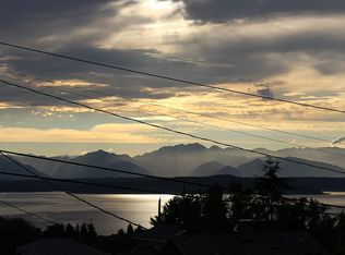 6551 36th Ave SW, Seattle, WA 98126