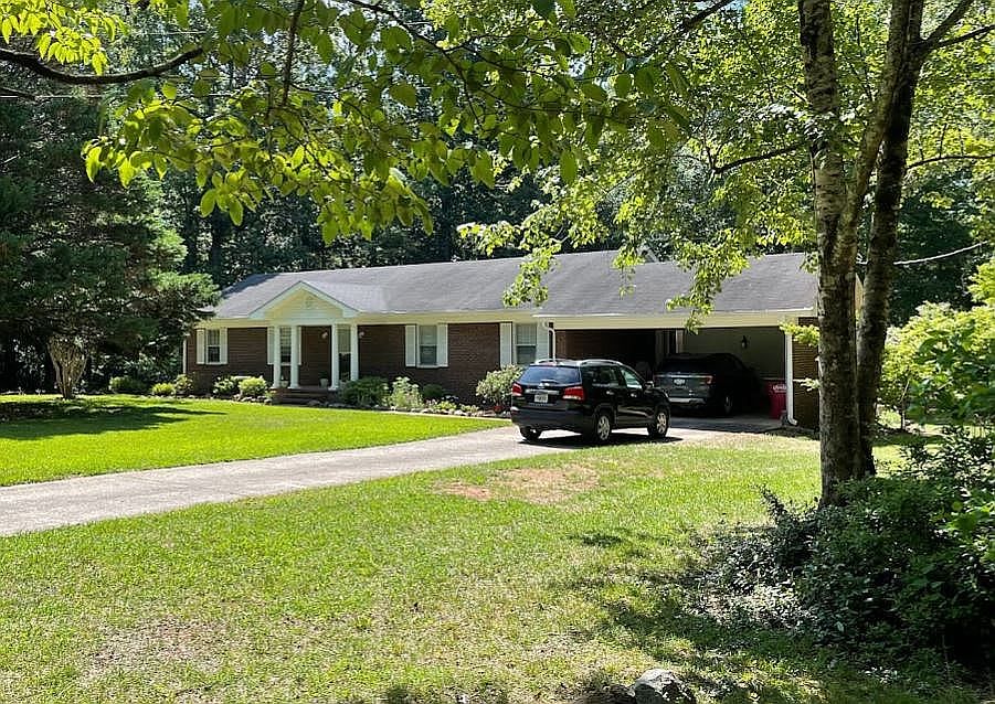 1st image of 203 Loraine Woods Dr