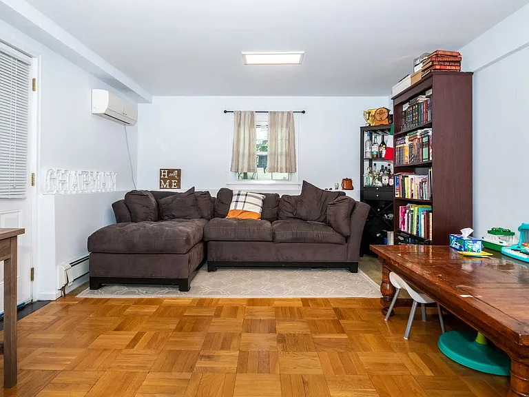18 Carlyle Pl — Photo 29