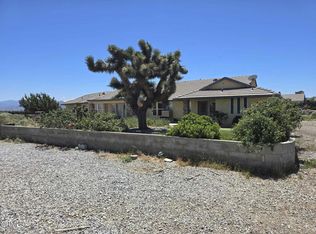 12780 Fir St, Oak Hills, CA 92344