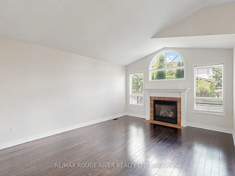 66 Telegraph Dr — Photo 5