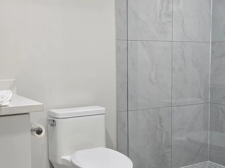 77 Windrush Trl #BASEMENT — Photo 23