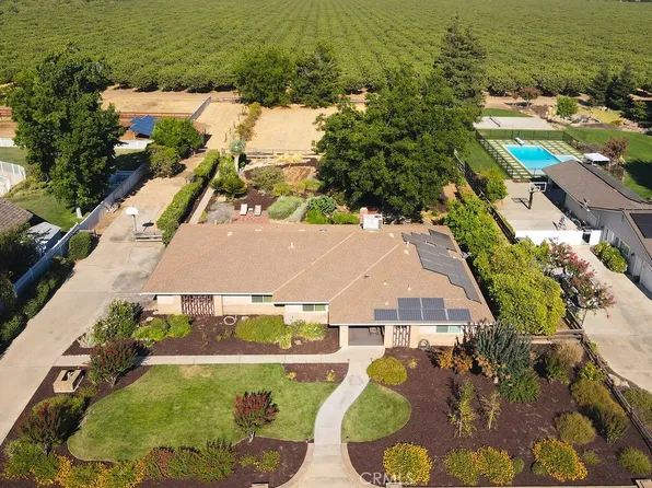 2960 Whitegate Dr, Merced, CA 95340