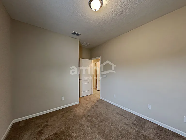 226 Athens Dr — Photo 12