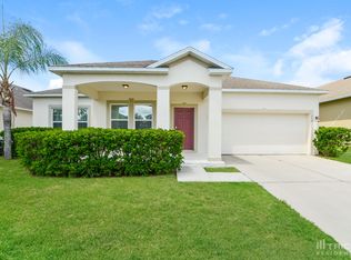 617 Del Pilar Dr, Groveland, FL 34736