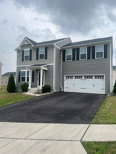 2nd image of 3255 Pebble Run Dr
