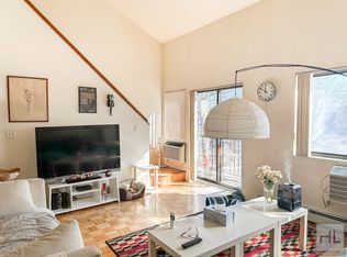 85-43 Eliot Ave UNIT 2B, Middle Village, NY 11379