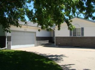 1421 Claycomb Rd, Wayne, NE 68787
