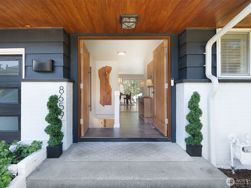 8659 Fauntlee Crest SW, Seattle, WA 98136 | Zillow