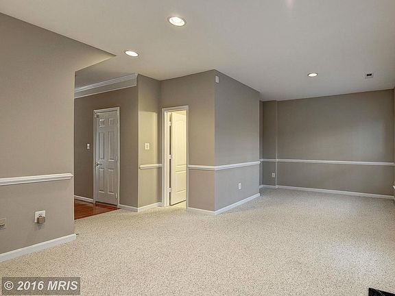 5th image of 2845 Laura Gae Cir
