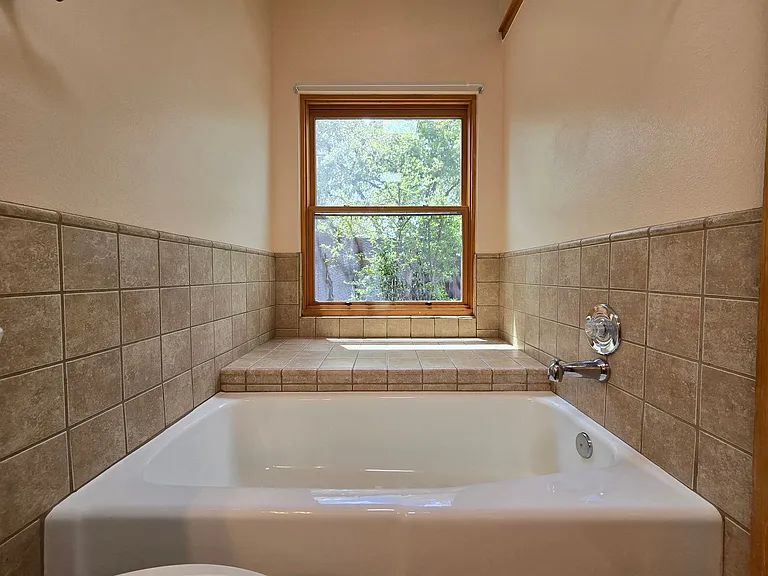 2874 Plaza Amarilla — Photo 20