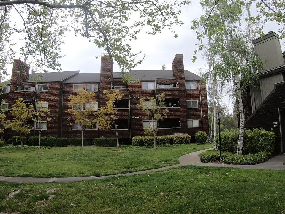 1st image of 2308 La Terrace Cir