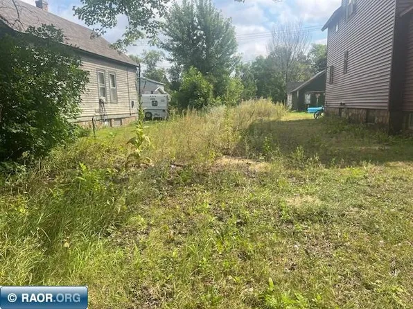 2320 5th Ave W, Hibbing, MN 55746