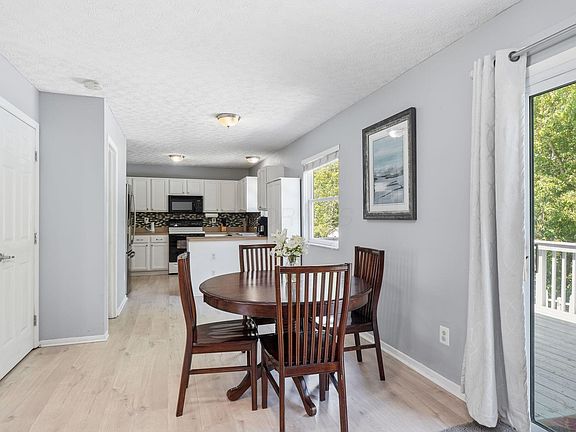 5th image of 2966 Gratz Ridge Rd