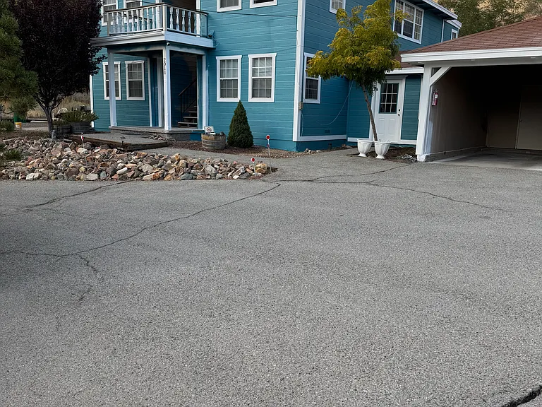 2011 S Main St #2 — Photo 2
