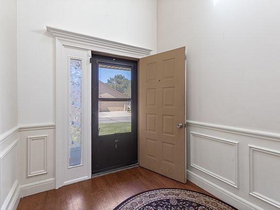 3rd image of 2315 Heritage Pointe Dr