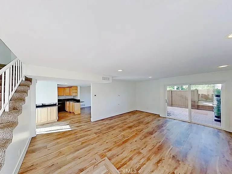 27462 Country Glen Rd — Photo 2